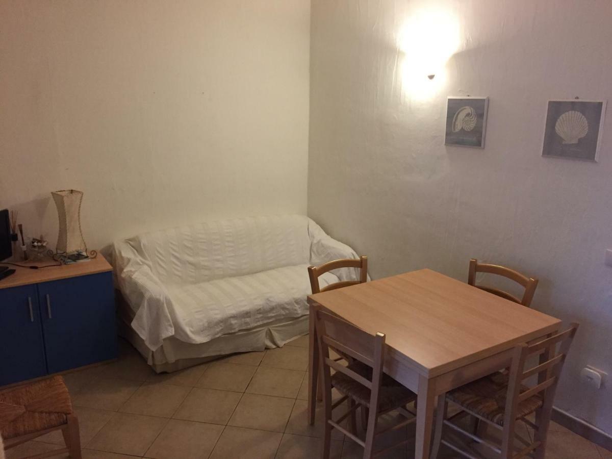 Casa Vacanza A Porto Istana Murta Maria Buitenkant foto