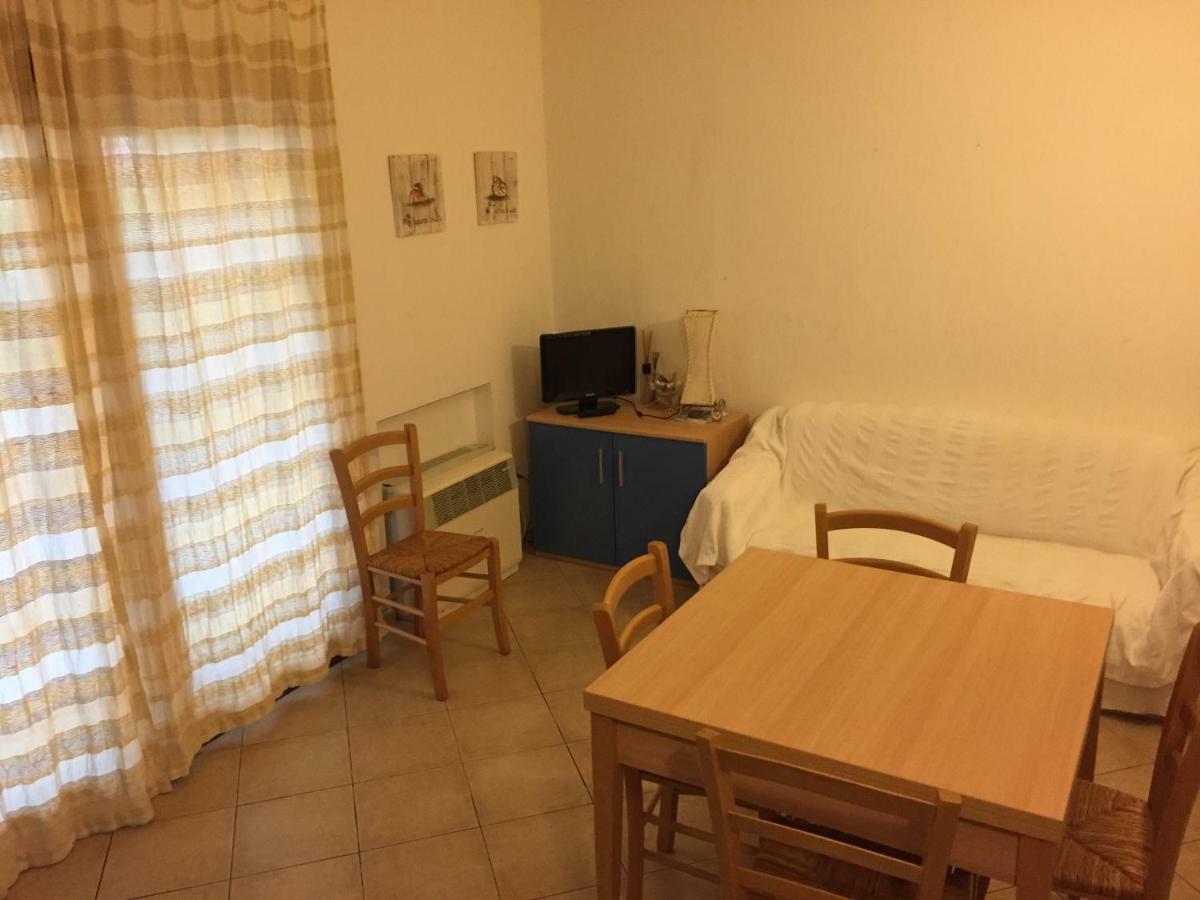 Casa Vacanza A Porto Istana Murta Maria Buitenkant foto